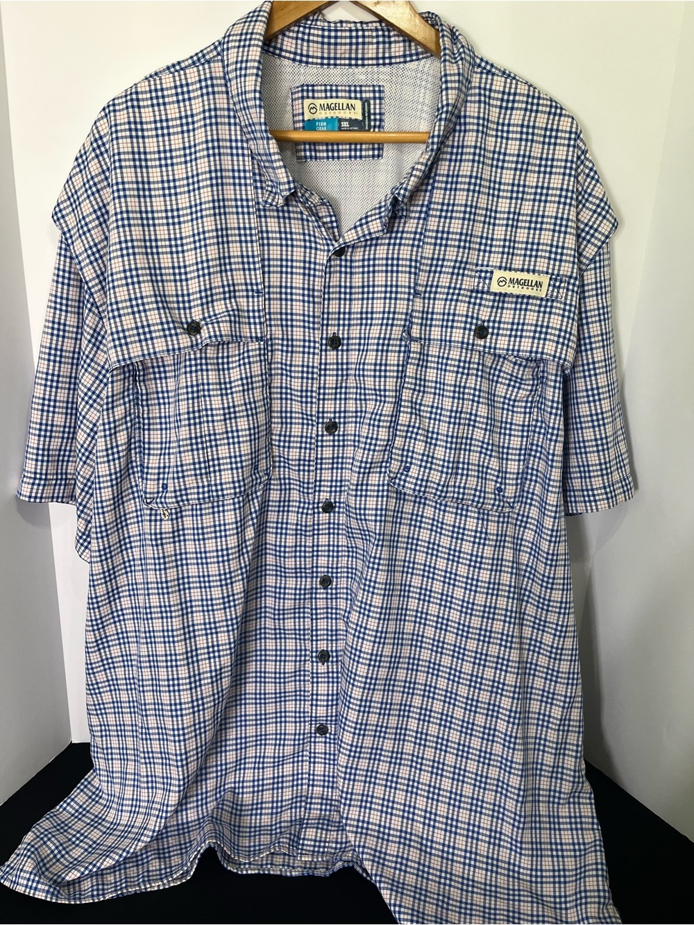 Magellan Outdoors Men’s Blue and White Plaid Short Sleeve Button-Down Shirt